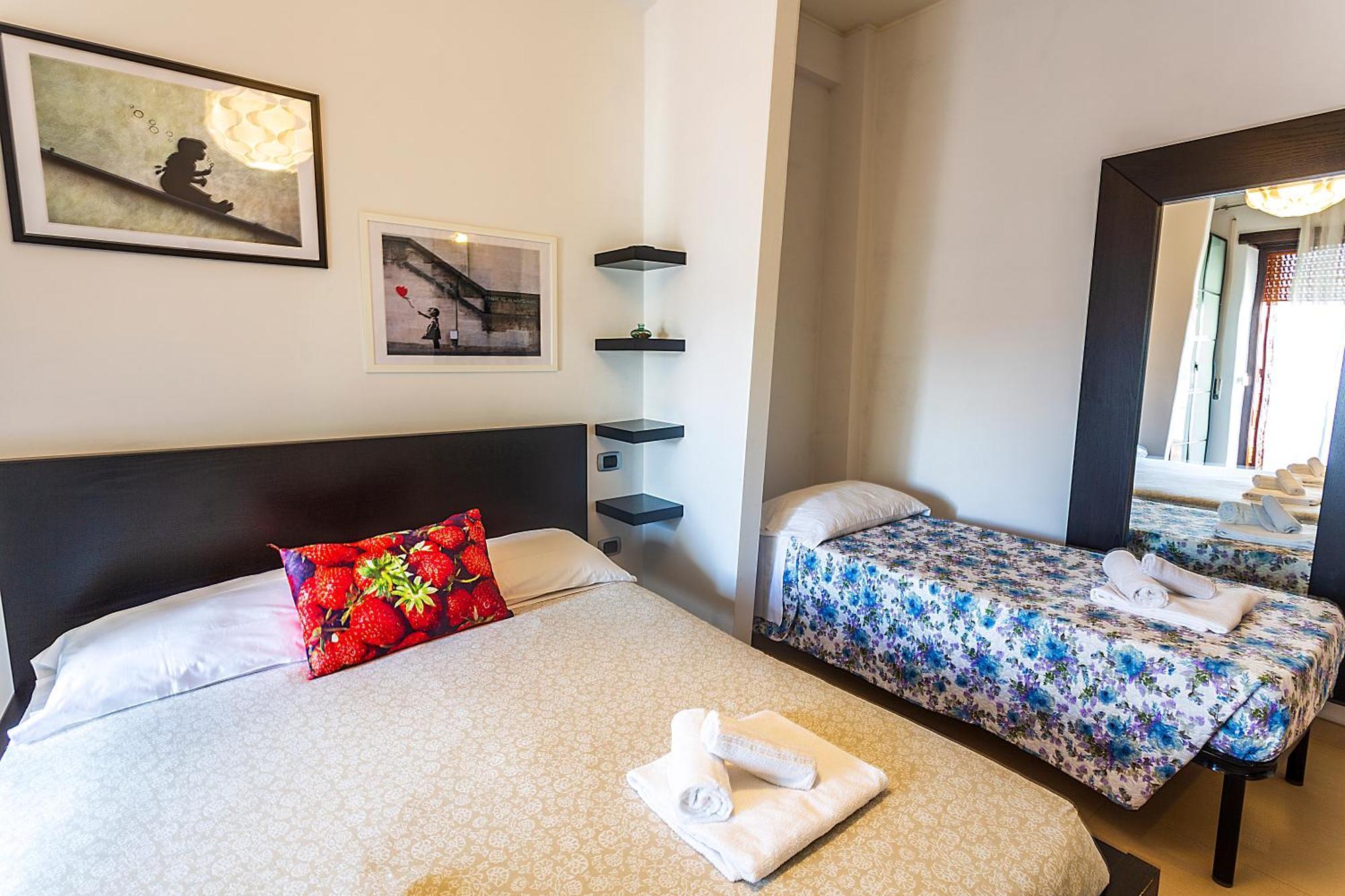 Naos C&G Hospitium Apartment โรม ภายนอก รูปภาพ
